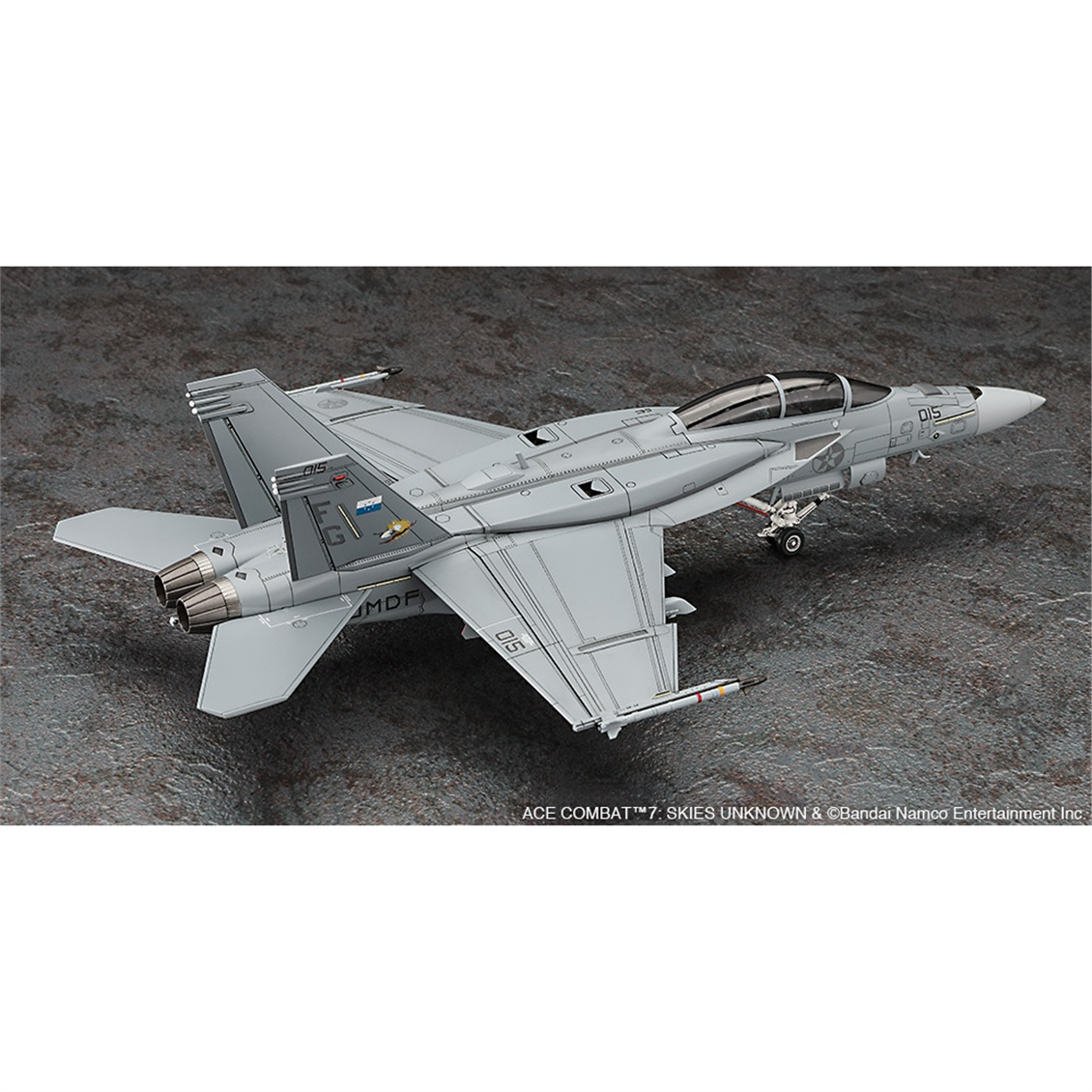 Hasegawa SP644 52444 1/72 Ölçek, F/A-18F Super Hornet Block III, Ace Combat Serisi, Bilim Kurgu Plastik Model Kiti