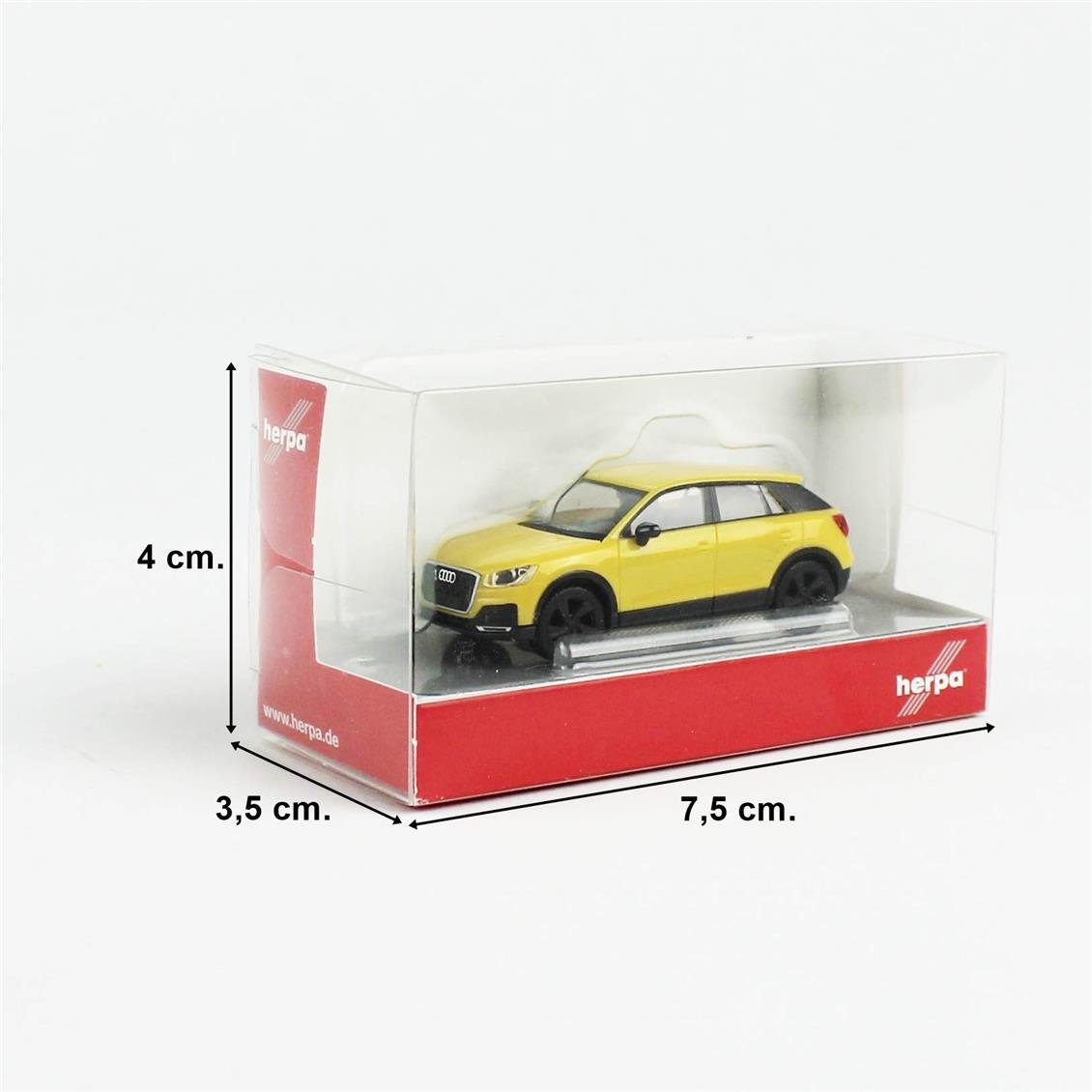 Herpa 028677-002 1/87 Ölçek, Audi Q2, Vegas Sarısı, Sergilemeye Hazır Model Araç