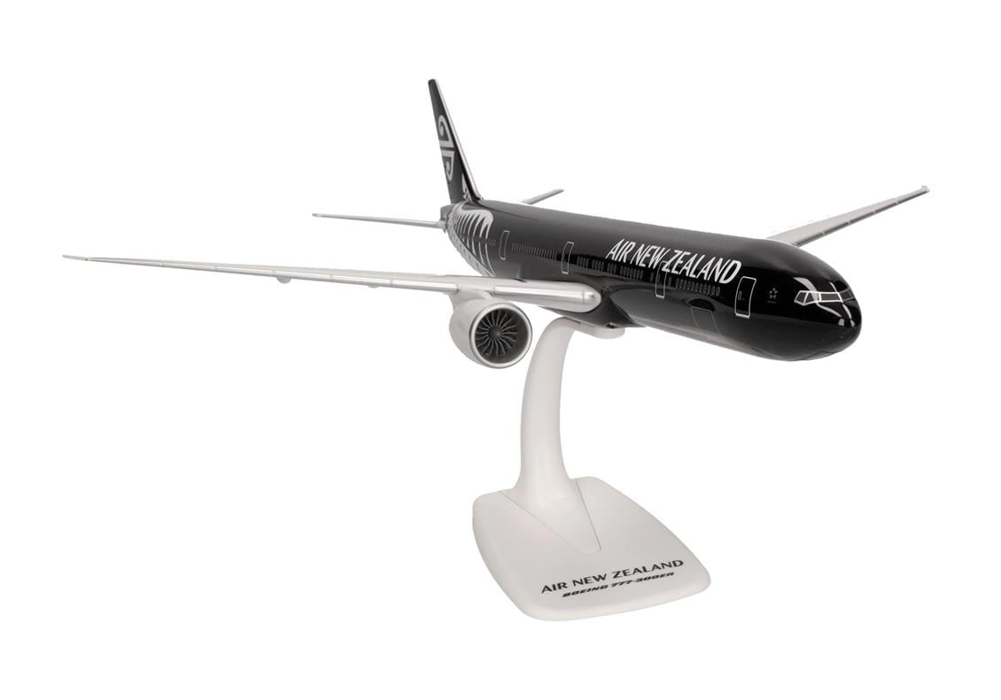 Herpa 612777 1/200 Ölçek, 777-300ER AirNewZeal AllBlacks, Sergilemeye Hazır Model Yolcu Uçağı