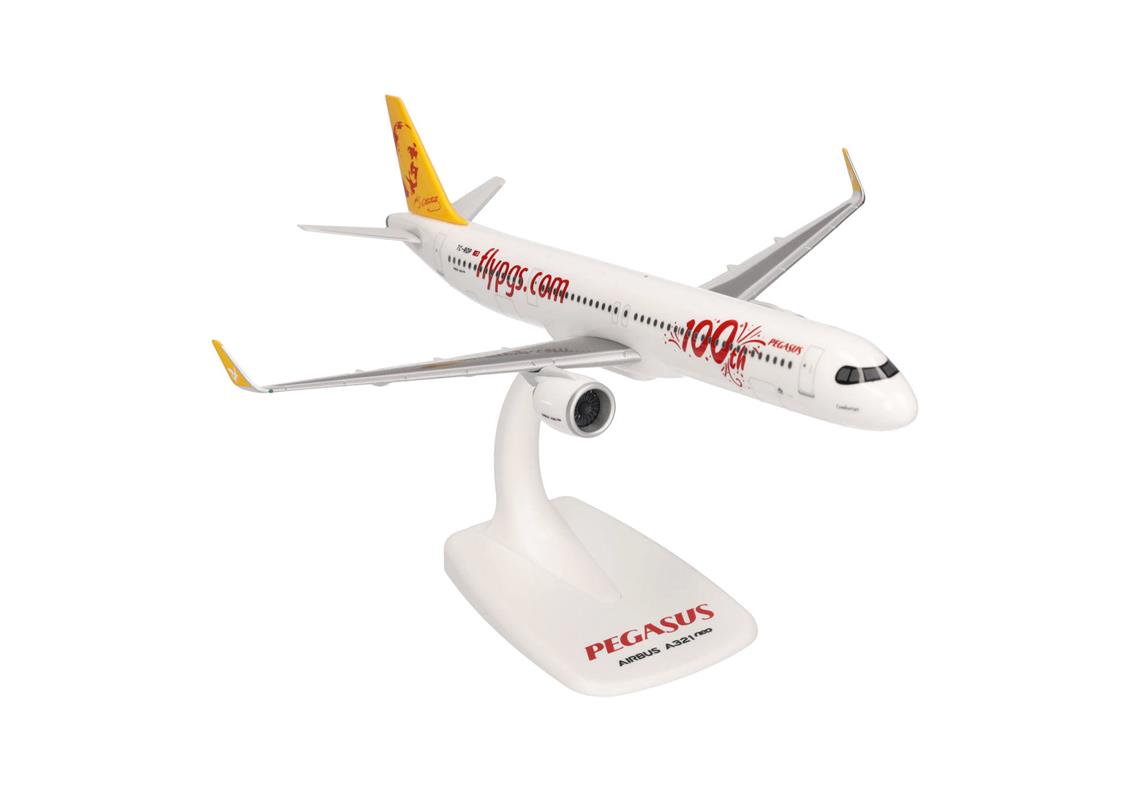 Herpa 613057 1/200 Ölçek, Pegasus Airlines Airbus A321 neo (100.yıl) Sergilemeye Hazır Model Yolcu Uçağı