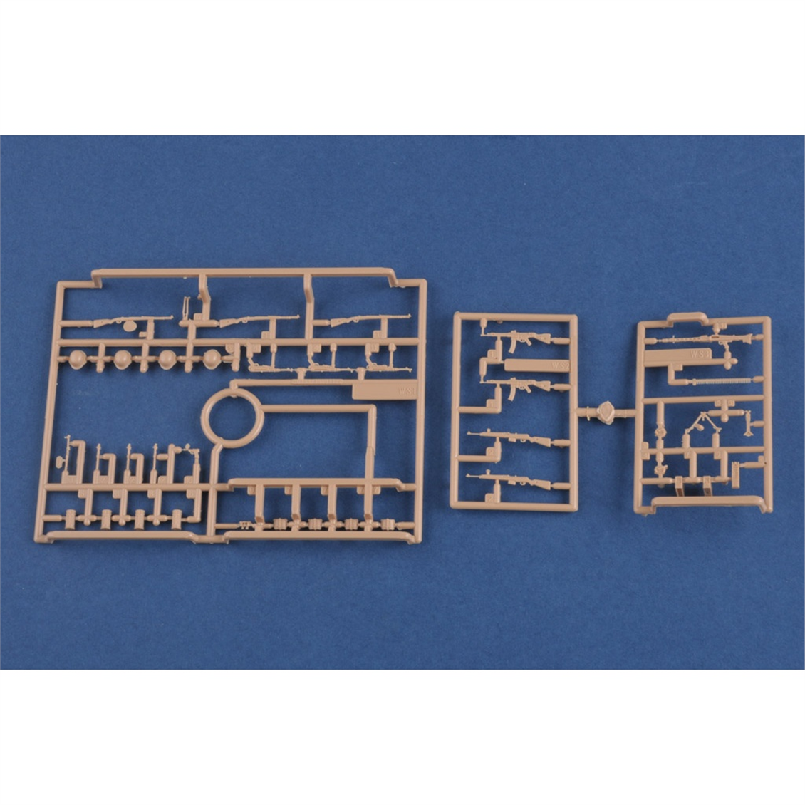 Hobbyboss 84405 1/35 Ölçek, Alman Tank Mürettebatı Vol.2, Plastik Figür Kiti