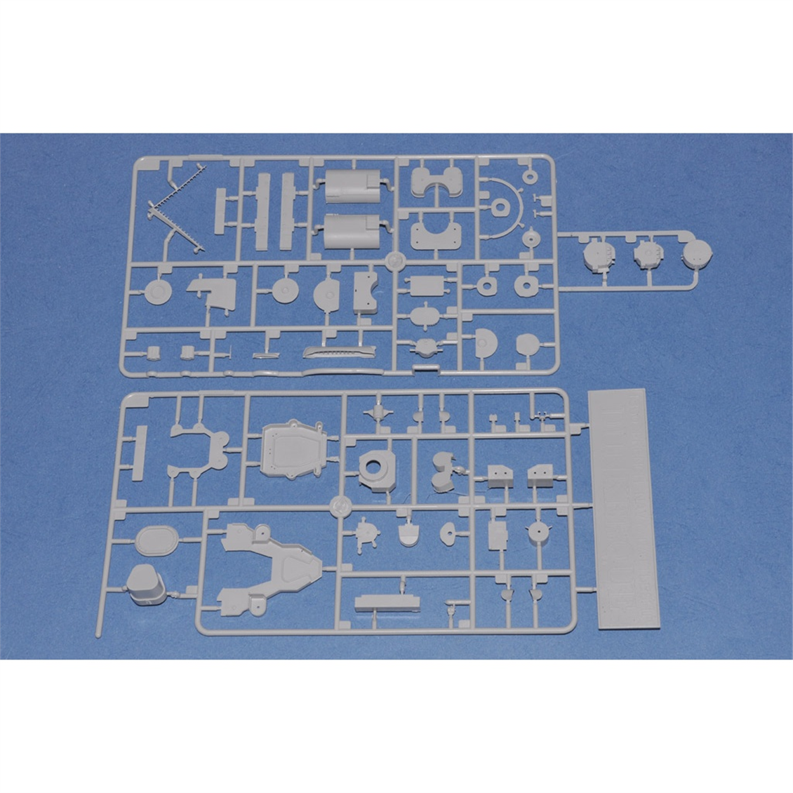 Hobbyboss 86506 1/350 Ölçek, Fransız Donanması Dunkerque Savaş Gemisi, Plastik Model Kiti