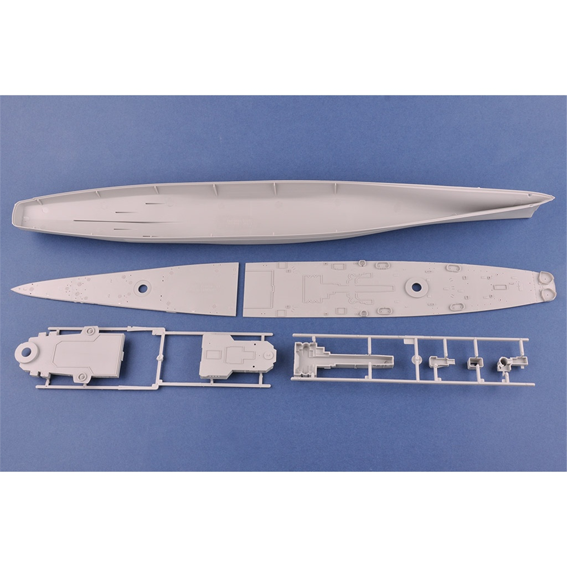 Hobbyboss 86515 1/350 Ölçek, USS Hawaii CB-3 Savaş Gemisi, Plastik Model Kiti