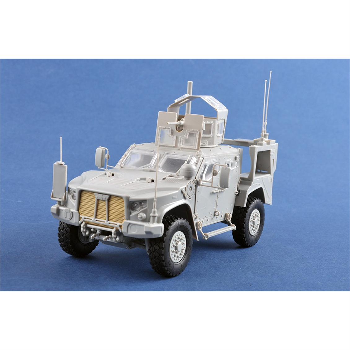 I Love Kit 63536 1/35 Ölçek, M1278 Ağır Silahlı, Genel Amaçlı (JLTV-GP) Zırhlı Arac, Plastik Model Kiti