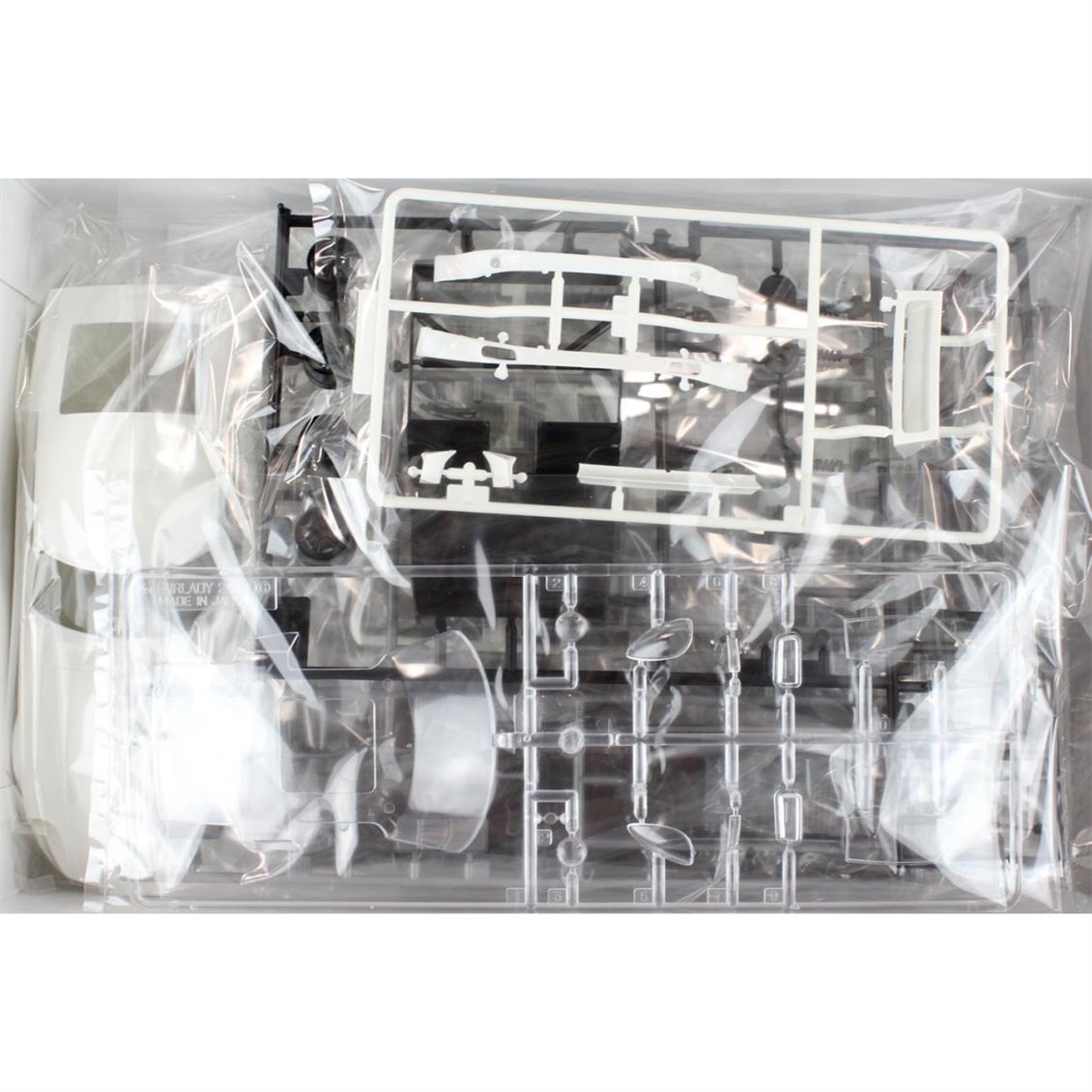 ID-143 1/24 NİSSAN FAİRLADY 240ZG FULL WORKS RACIN