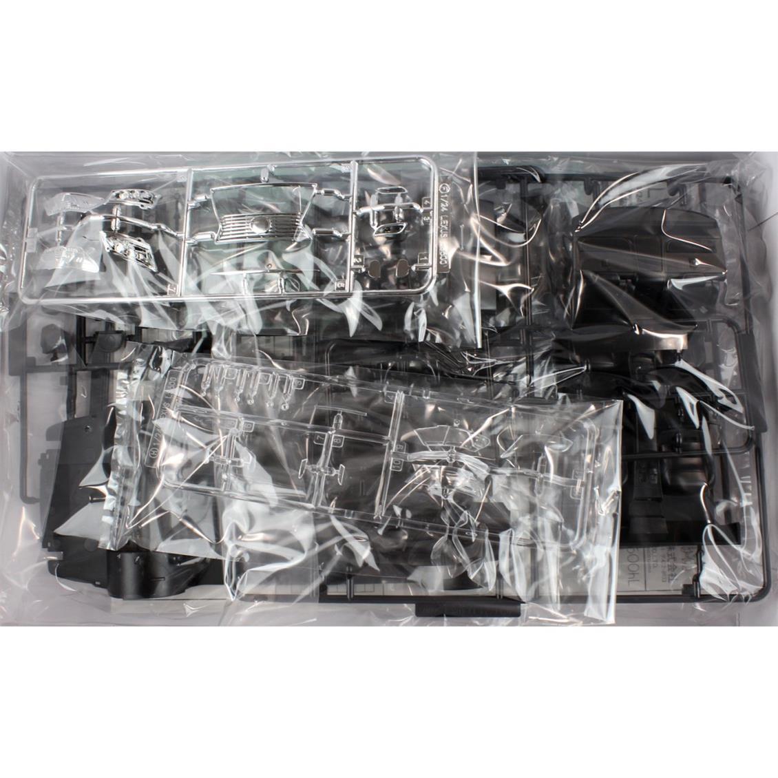 ID-97 1/24 LEXUS IS600HL 2013