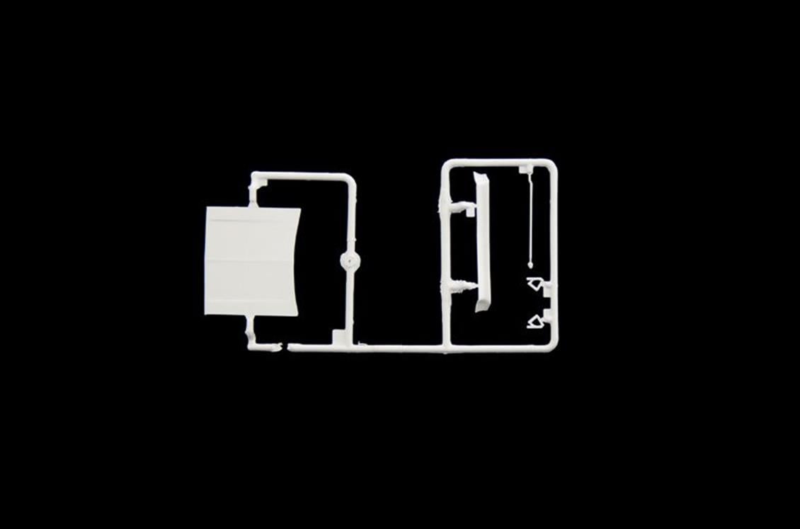 Italeri 3655S 1/24 Ford Escort RS1800 Mk.II Yarış Arabası Demonte Plastik Maketi