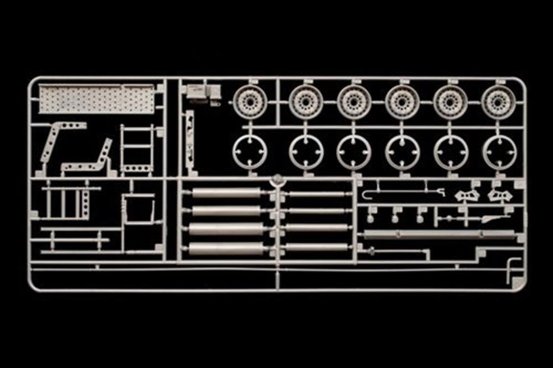 Italeri 3845S 1/24 Damperli Tır Dorsesi Demonte Plastik Maketi