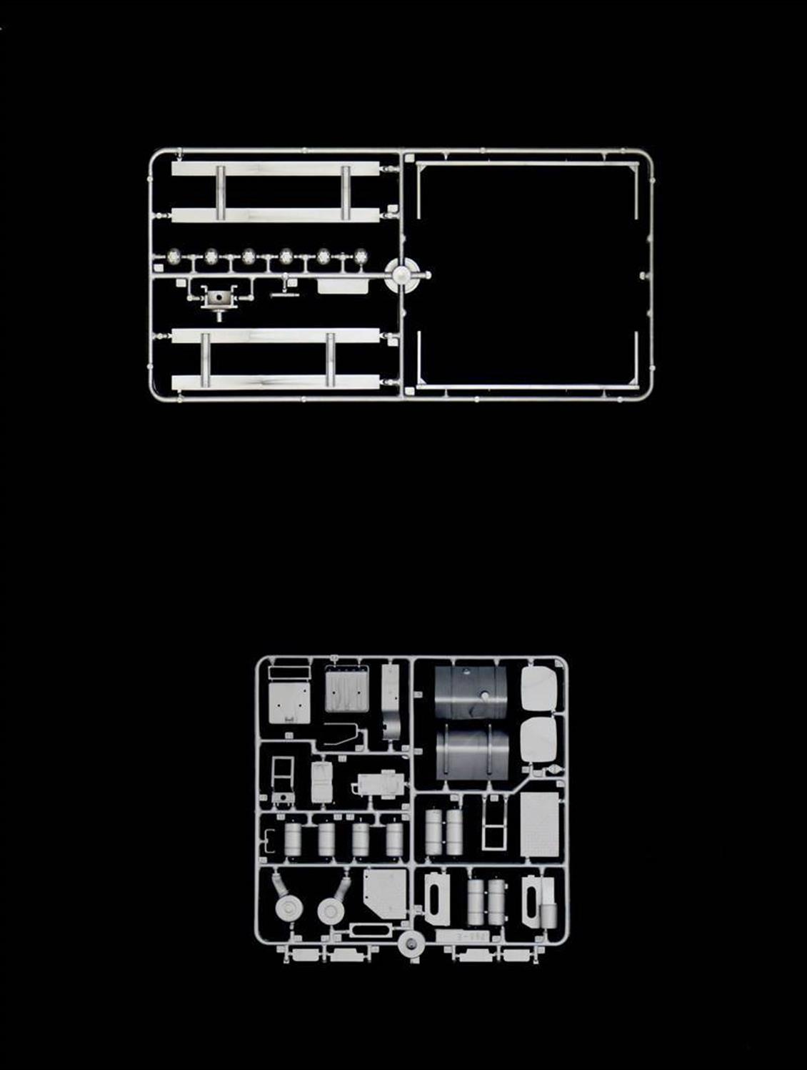 Italeri 3939S 1/24 Iveco Turbostar 190-42 Canvas Çekici Demonte Plastik Maketi