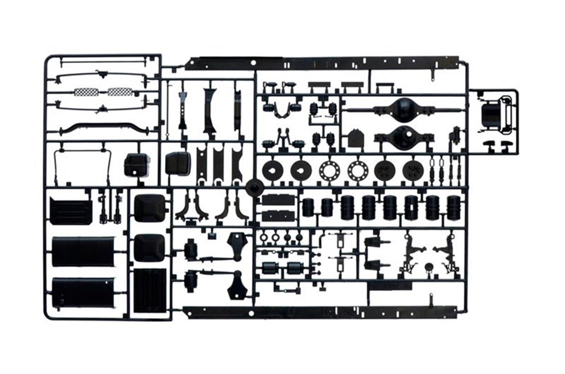 Italeri 3947S 1/24 Scania R400 Streamline (Flat Roof) Çekici Demonte Plastik Maketi