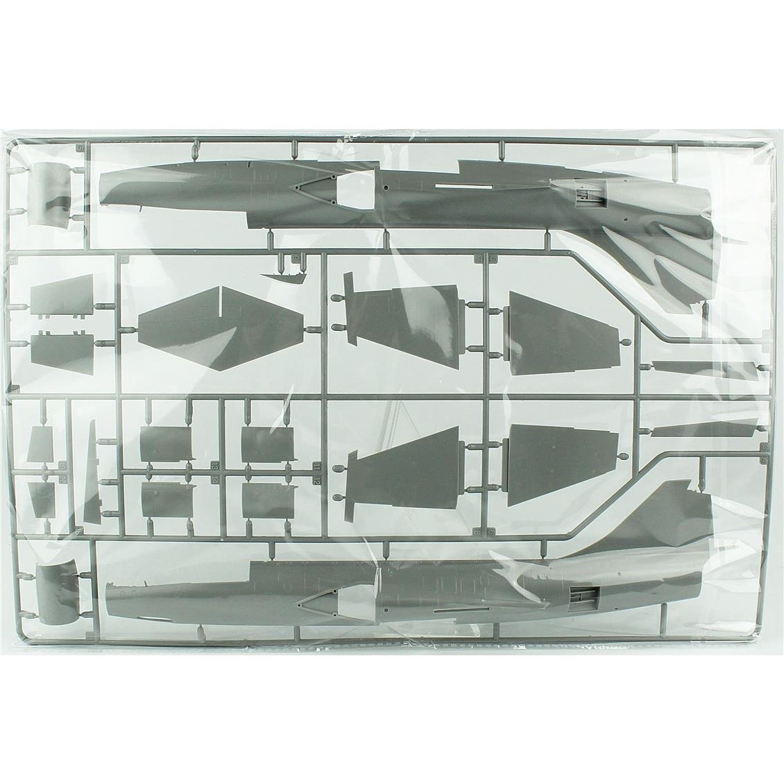 Kinetic K48090 1/48 F-104G RNLAF Starfighter (Historical Fighters Volkel) Savaş Uçağı, Plastik Model Kiti