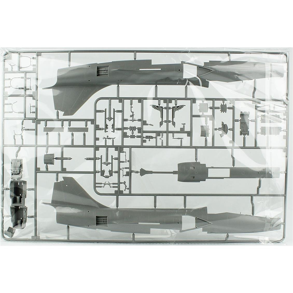 Kinetic K48092 1/48 F-104J, F104DJ Starfighter J.A.S.D.F. (2 in 1) Savaş Uçağı, Plastik Model Kiti