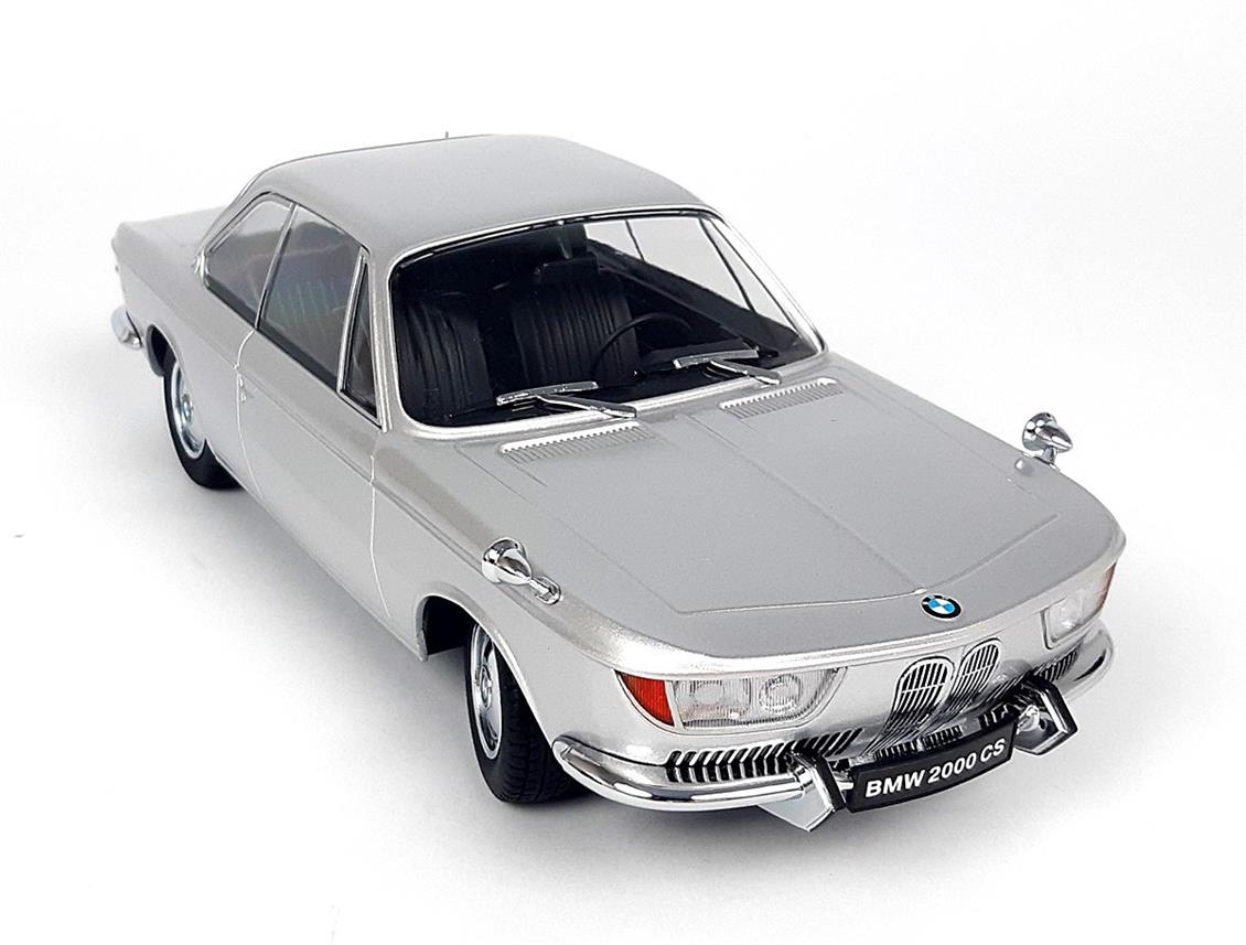 KKscale 180123 1/18 1965 Bmw 2000 CS, Gümüş, Sergilemeye Hazır Metal Araba Modeli