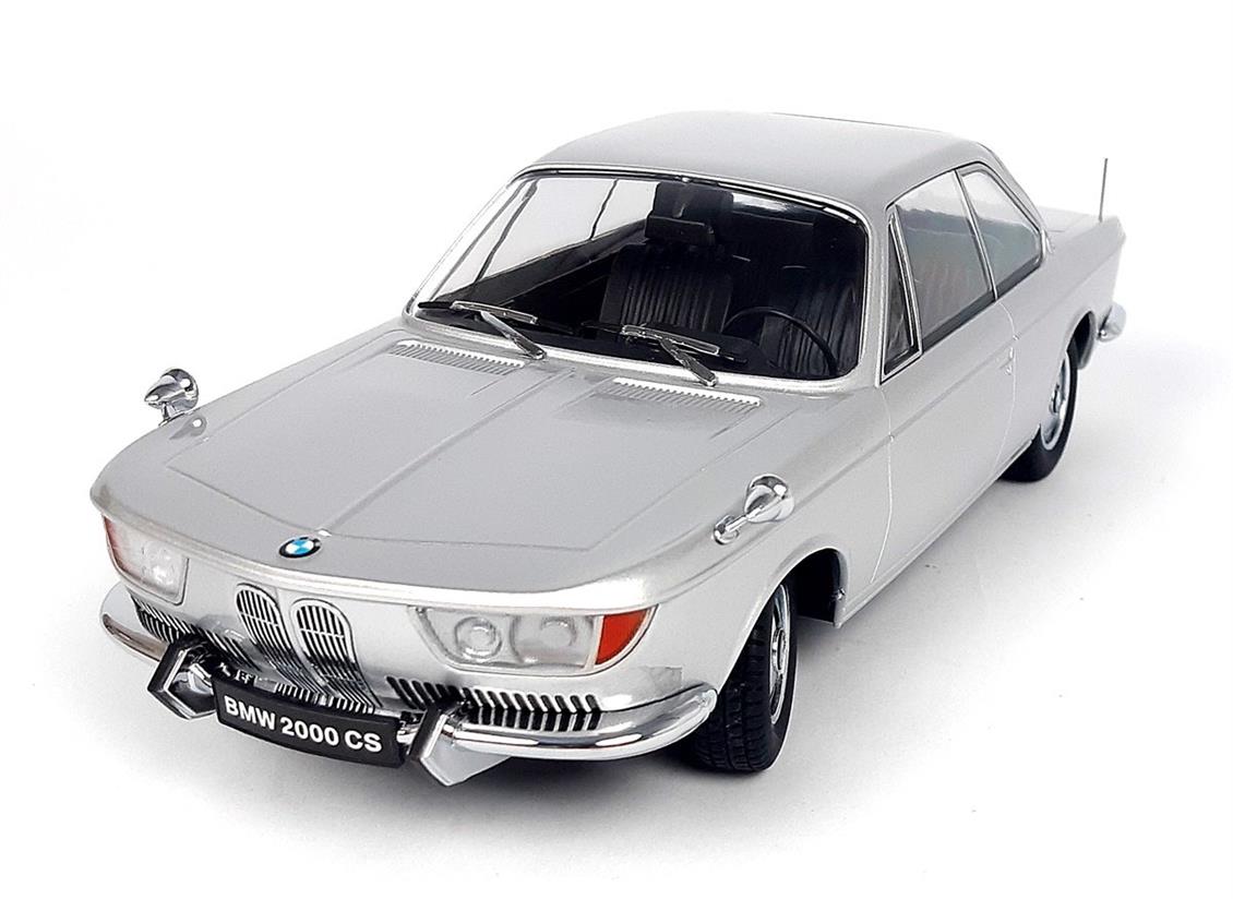 KKscale 180123 1/18 1965 Bmw 2000 CS, Gümüş, Sergilemeye Hazır Metal Araba Modeli