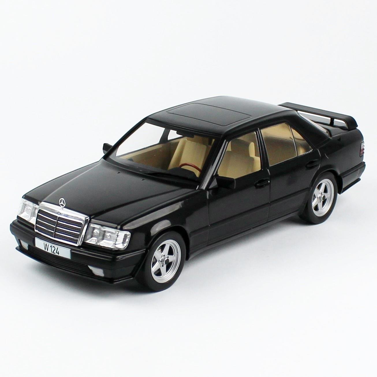 MCG Mercedes Benz E-Class (W124 Kasa) 1986, Sergilemeye Hazır Model Araba