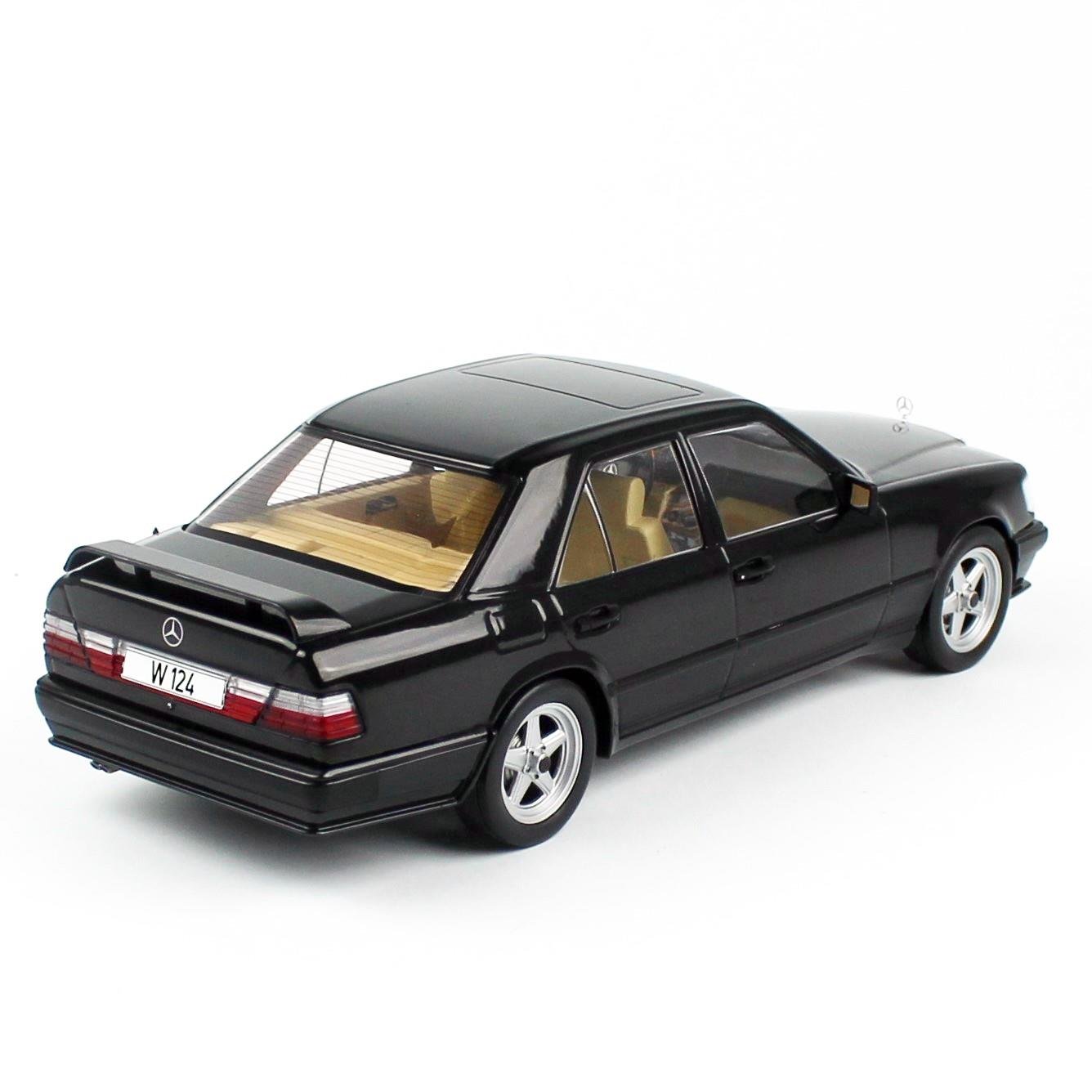 MCG Mercedes Benz E-Class (W124 Kasa) 1986, Sergilemeye Hazır Model Araba