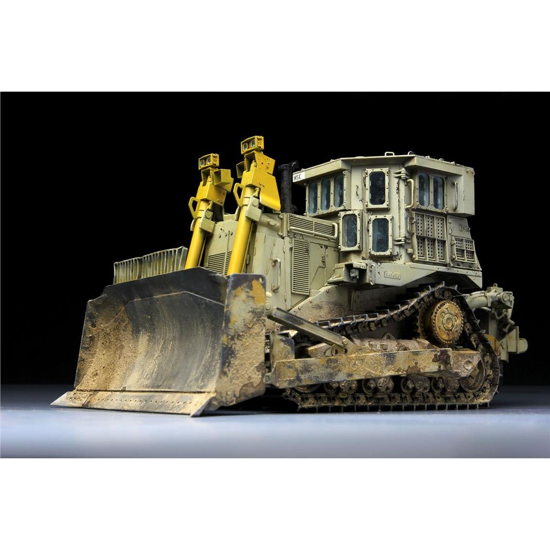 Meng SS-002 1/35 Ölçek D9R Zırhlı Buldozer, Plastik Model Kiti