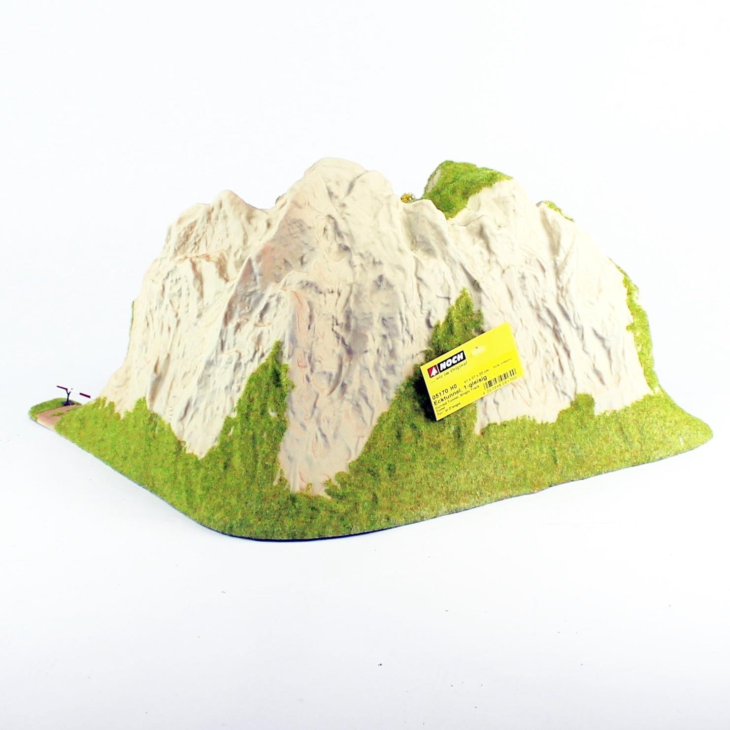 Noch 5170 1/87 Ölçek Tek Hatlı Virajlı Tünel , 41x37x22(H) cm. Hazır Dioraması