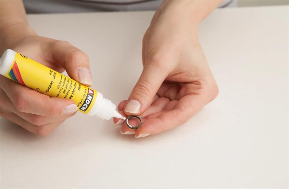 Noch 61104 30 gr. Lazer Kesimli Karton Modelleri Yapıştırma Tutkalı