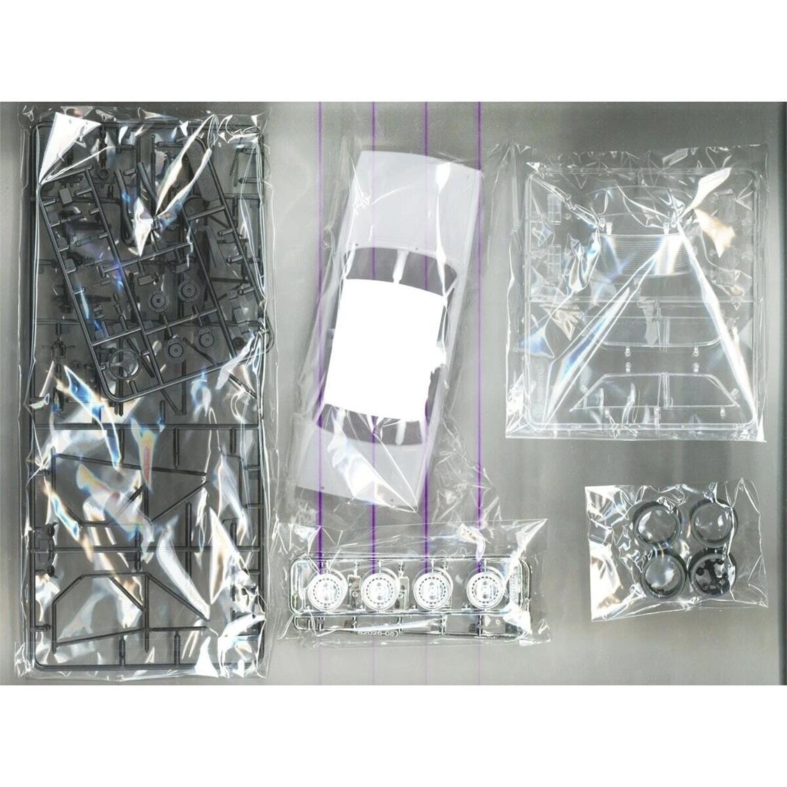 Nunu BX24027 1/24 Ölçek, Volvo 240 Turbo (1985 DTM Champion), Otomobil Plastik Model Kiti