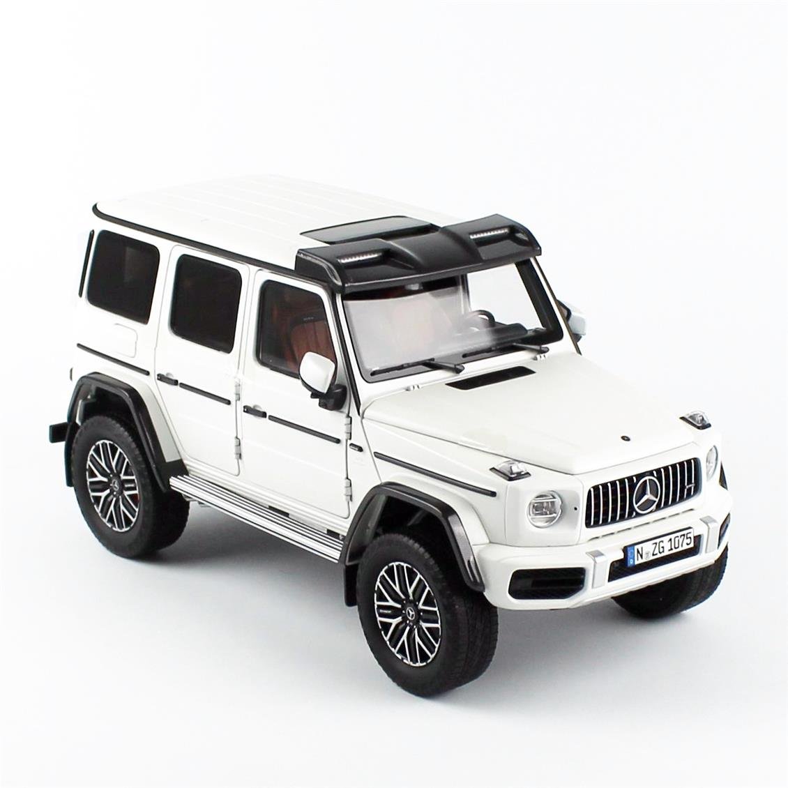 NZG 1075/40 1/18 Scale, Mercedes-AMG G 63, Opaque White, Metal Model Ready for Display