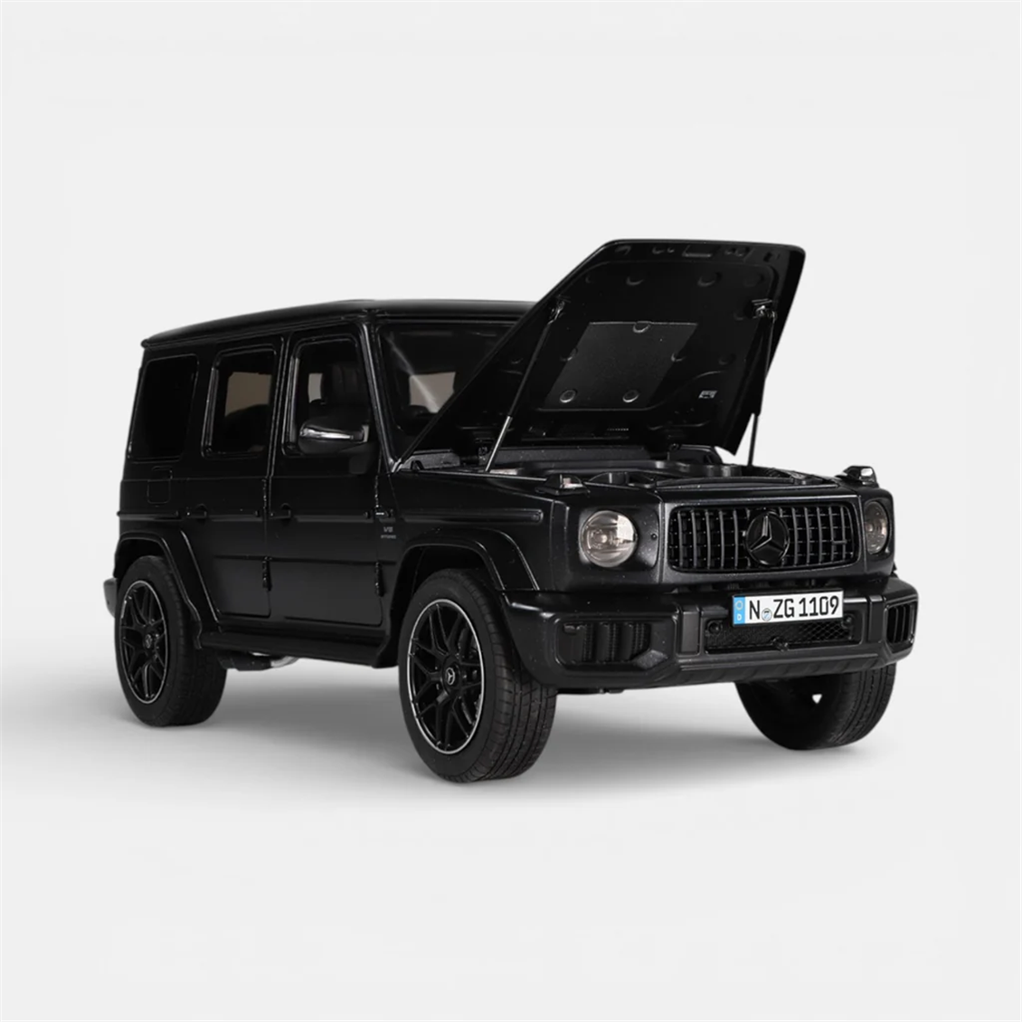 NZG 1109/52 1/18 Ölçek, Mercedes-AMG G 63 4x4 Arazi Aracı, Gece Siyahı, Sergilemeye Hazır Metal Model