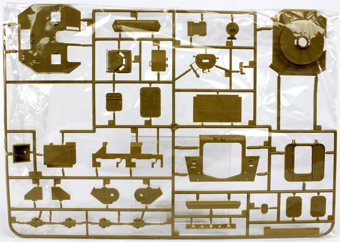 Panda Hobby 35045 1/35 M1296 Stryker Dragoon Zırhlı Personel Taşıyıcı Araç Demonte Plastik Maketi