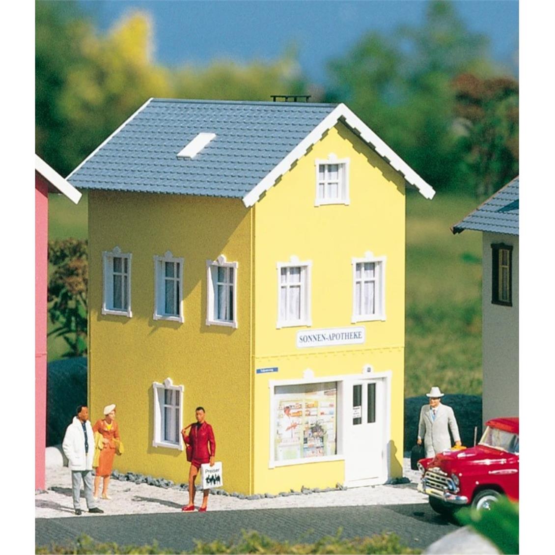 Piko 62067 1/22,5 Ölçek, Güneş Eczanesi, Plastik Model Kiti