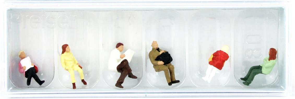 Preiser 14072 1/87 Ölçek Bankta Oturan Yolcu Figürleri