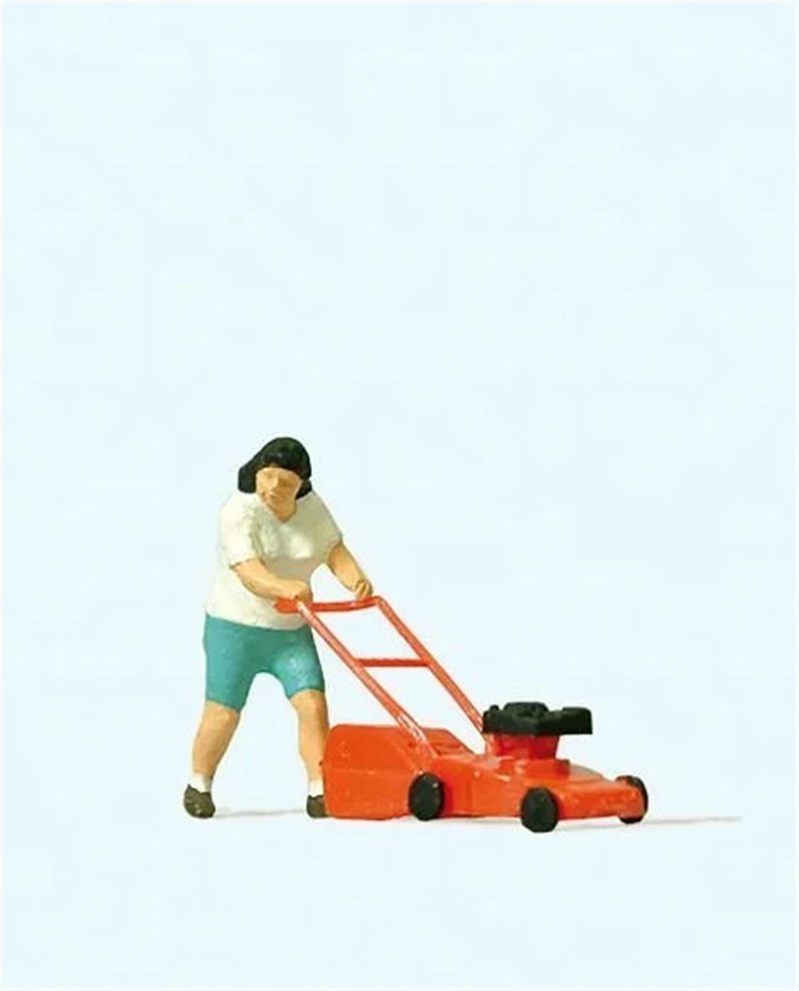 Preiser 28085 1/87 Ölçek Çim Biçme Makinalı Kadın Figürü