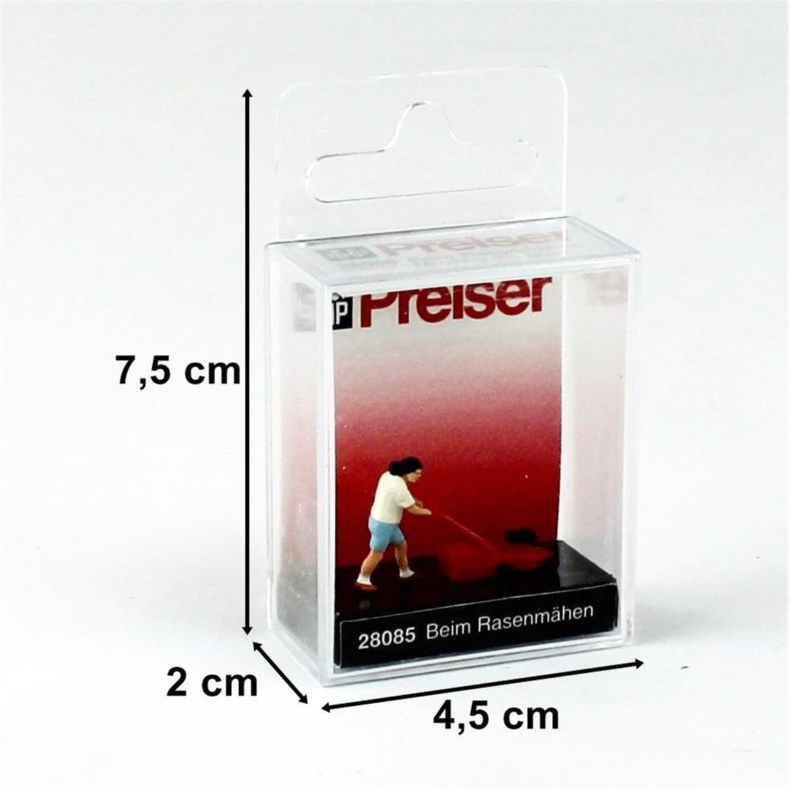 Preiser 28085 1/87 Ölçek Çim Biçme Makinalı Kadın Figürü