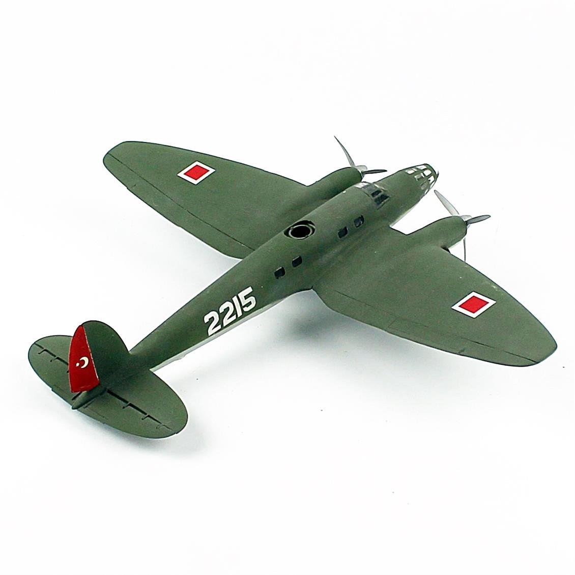 QD187 1/72 Ölçek, HE-111 E, Türk Hv. Kuv., Sergilemeye Hazır Savaşl Uçağı Modeli