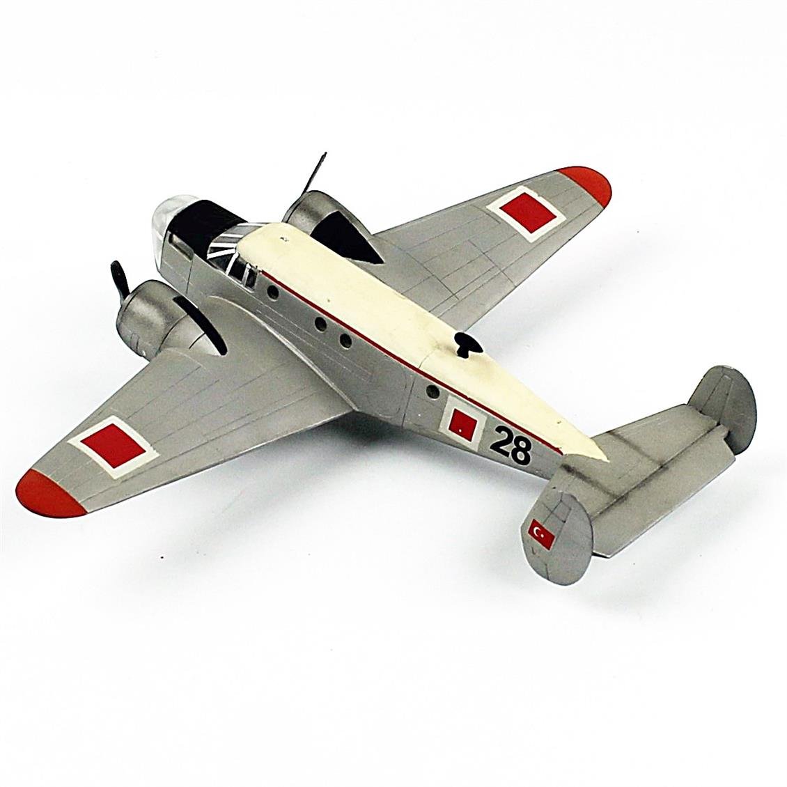 QD189 1/72 Ölçek, Beech AT-11 Kansan, Türk Hv. Kuv., Sergilemeye Hazır Savaşl Uçağı Modeli