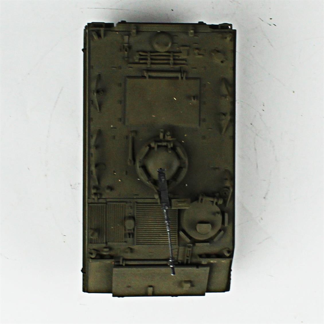 QD213 1/35 M113A1, Tamiya, Sergilemeye Hazır Plastik Tank Maketi