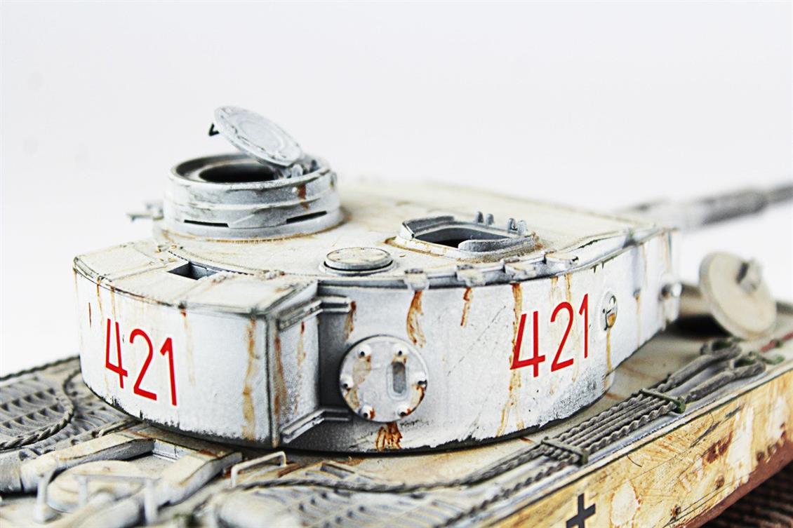 QD251 1/35 Tiger I, Tamiya, Sergilemeye Hazır Plastik Tank Maketi