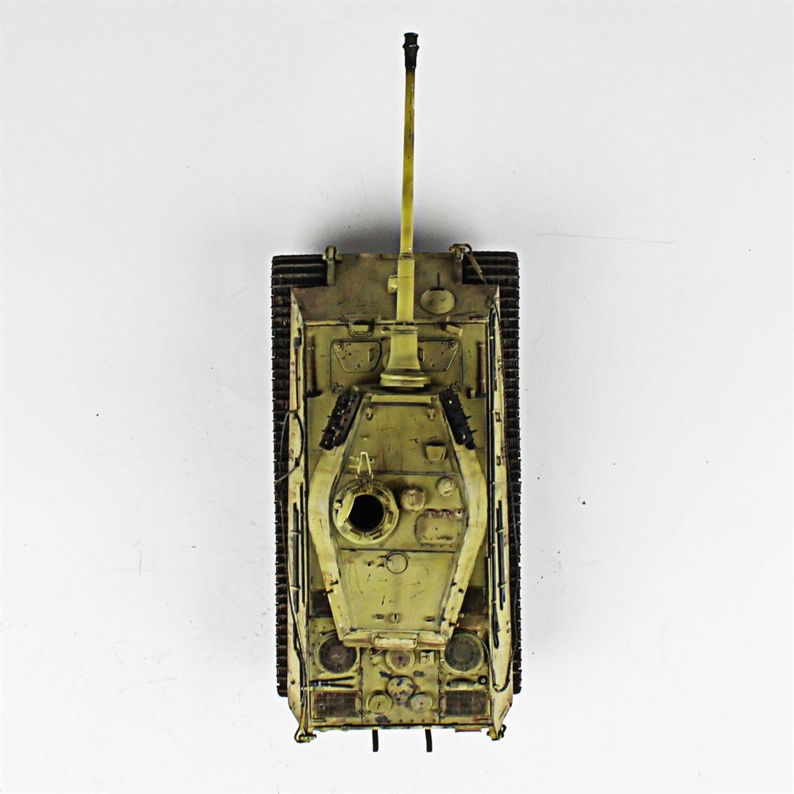 QD252 1/35 King Tiger, Tamiya, Sergilemeye Hazır Plastik Tank Maketi