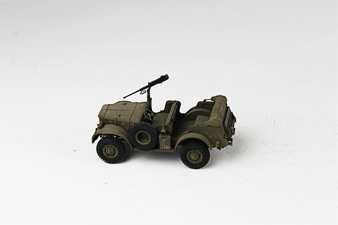 QD276 1/35 Dodge WC, AFV Club, Sergilemeye Hazır Plastik Tank Maketi