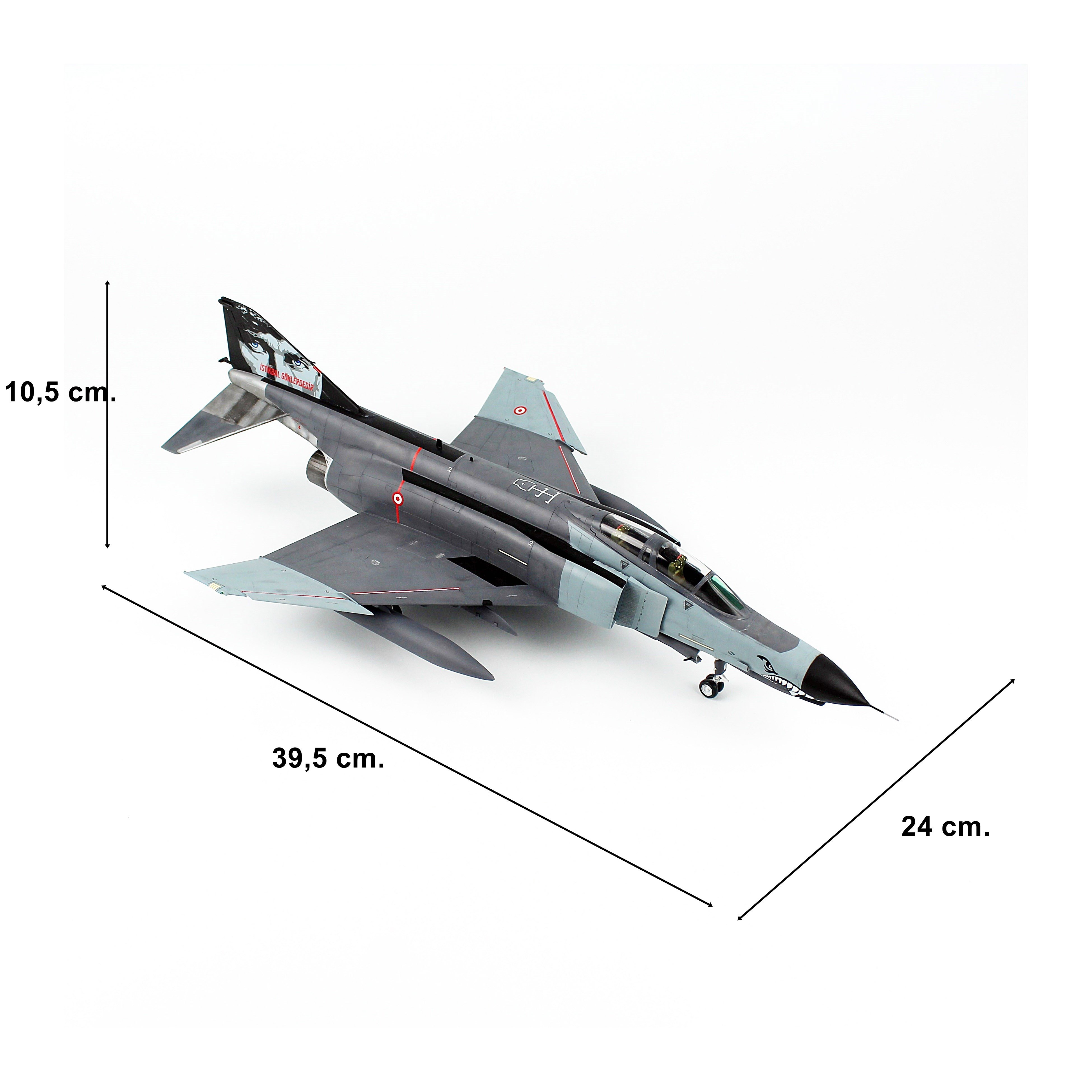QD610 1/48Ölçek, F-4E Phantom, 50. Yıl Decalli 2 Nolu Uçak, Sergilemeye Hazır Savaş Uçağı Modeli