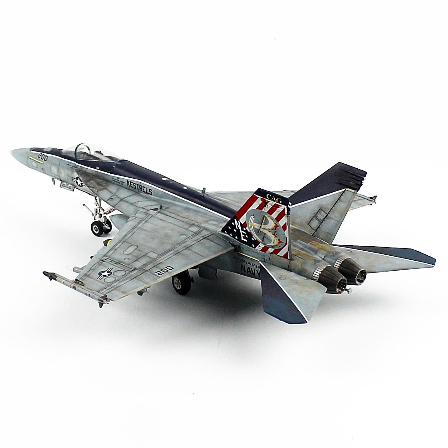 QD613 1/72 Ölçek, F/C-18C Hornet, Sergilemeye Hazır Model Uçak