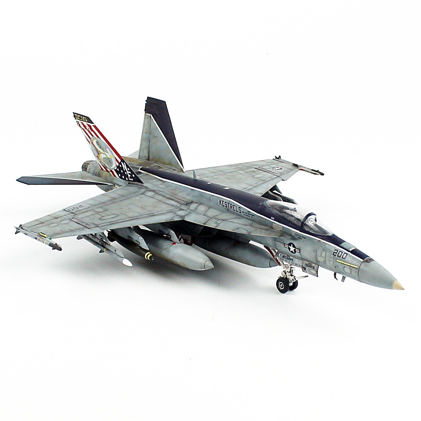 QD613 1/72 Ölçek, F/C-18C Hornet, Sergilemeye Hazır Model Uçak