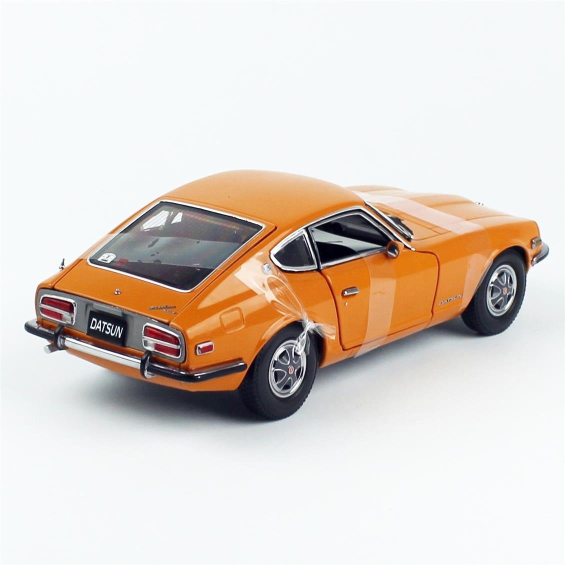 Sunstar 3511 1/18 Ölçek, 1972 Datsun 240Z, Turuncu, Sergilemeye Hazır Metal Araba Modeli
