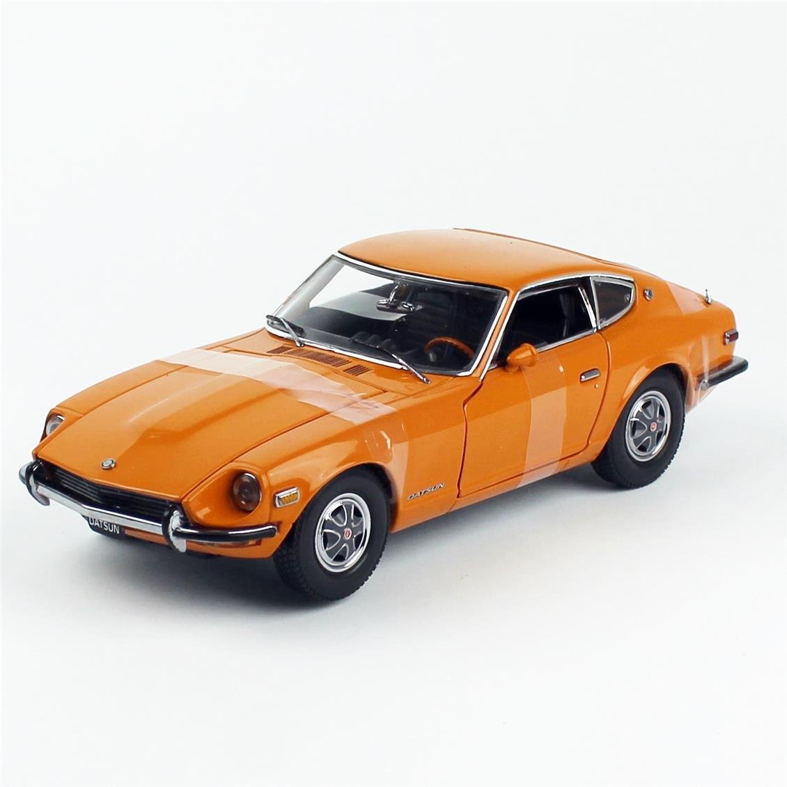 Sunstar 3511 1/18 Ölçek, 1972 Datsun 240Z, Turuncu, Sergilemeye Hazır Metal Araba Modeli