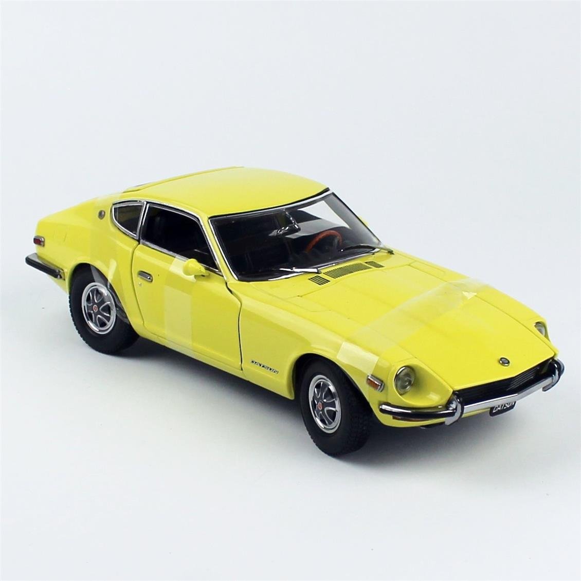 Sunstar 3512 1/18 Ölçek, 1972 Datsun 240Z, Sarı, Sergilemeye Hazır Metal Araba Modeli