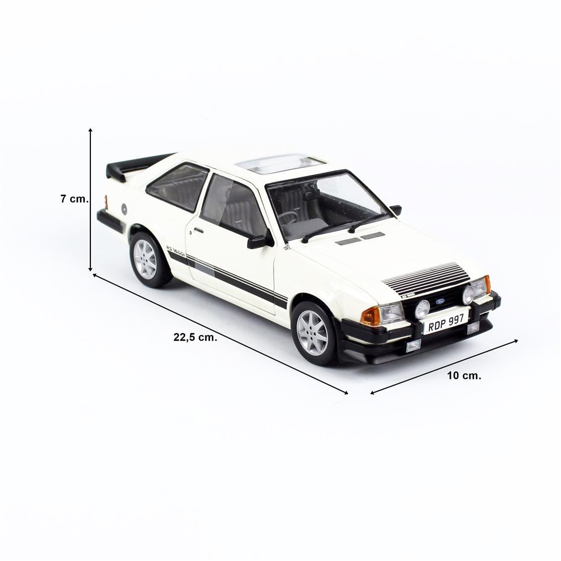Sunstar 4997 1/18 Ölçek, 1984 Ford Escort RS1600i, Diamond White (RHD), Sergilemeye Hazır Metal Ralli Araba Modeli