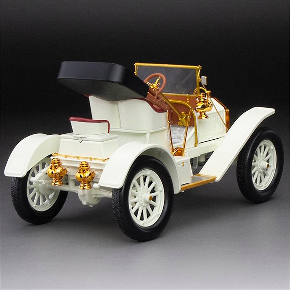 Sunstar 5726 1/18 Ölçek, 1908 Buick Model 10, Beyaz, Sergilemeye Hazır Metal Araba Modeli