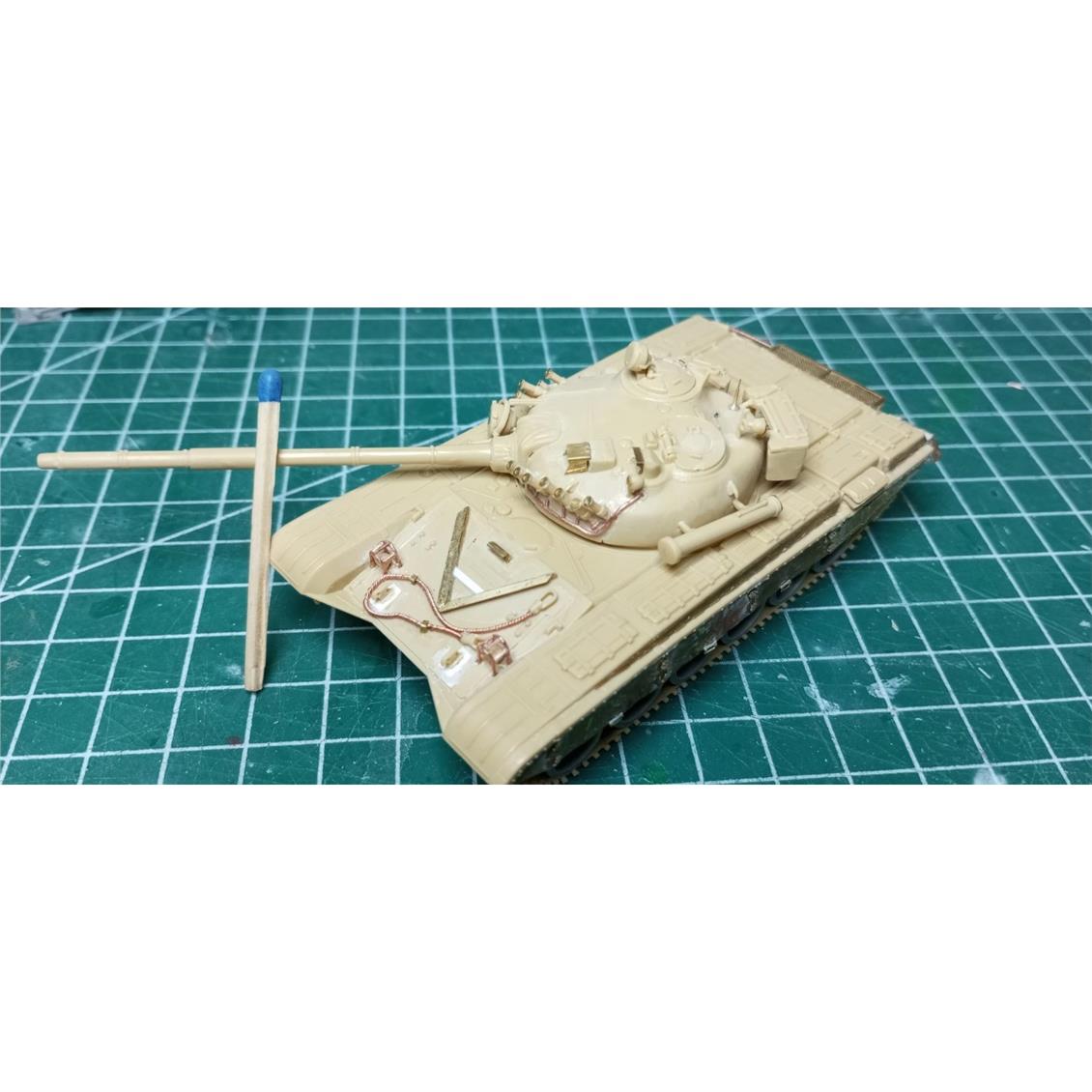 Takom 5004 1/72 Ölçek, MAZ-537G Çekici ve CHMZAP-5247G Römorku, Plastik Model Kiti