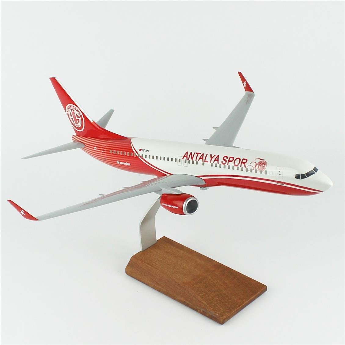 THY047 1/100 Ölçek, THY Antalya Spor B737-800 Yolcu Uçağı, Sergilemeye Hazır Ahşap Standlı Model