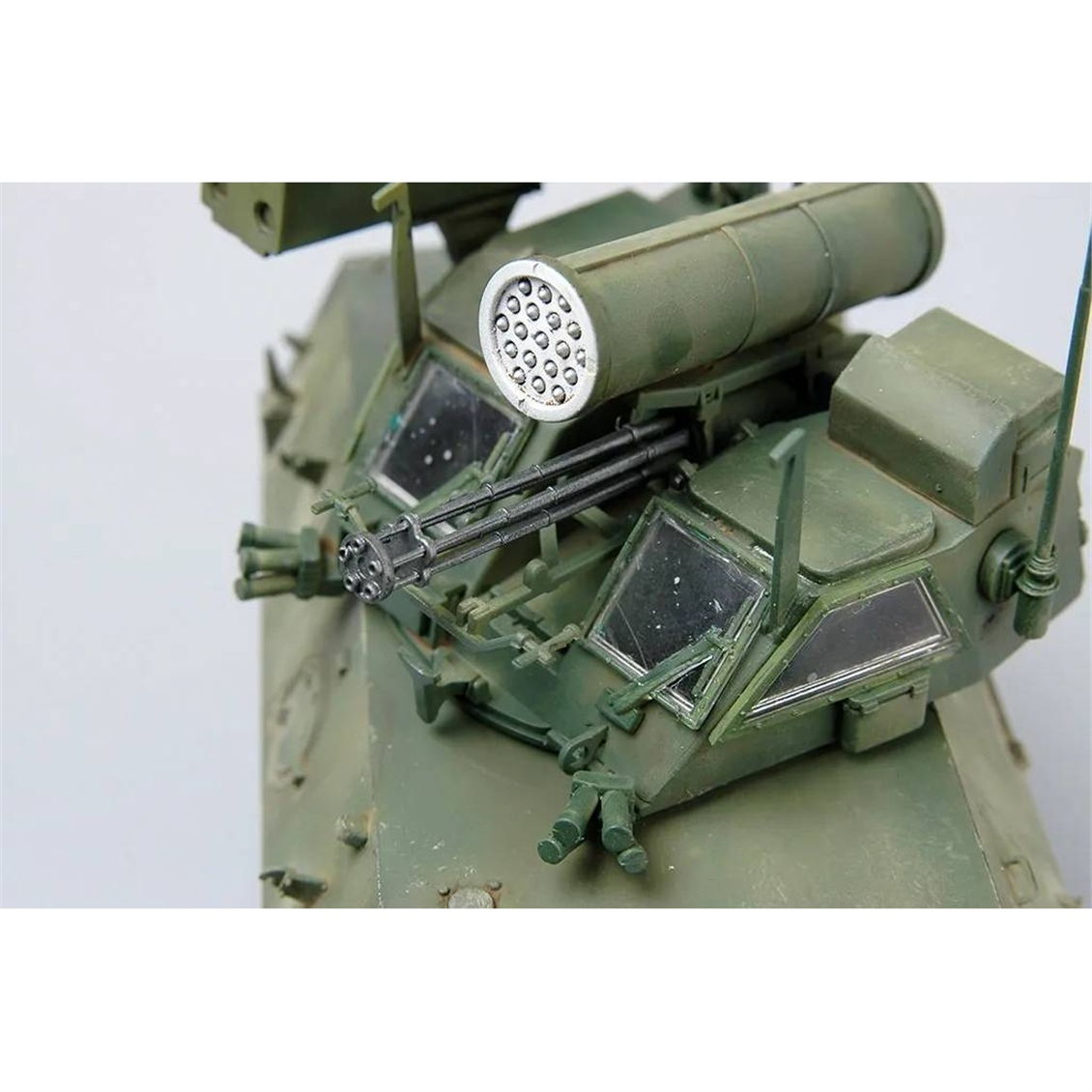 Trumpeter 00393 1/35 Ölçek, LAV-AD Hafif Zırhlı Hava Savunma Aracı, Plastik Model Kiti