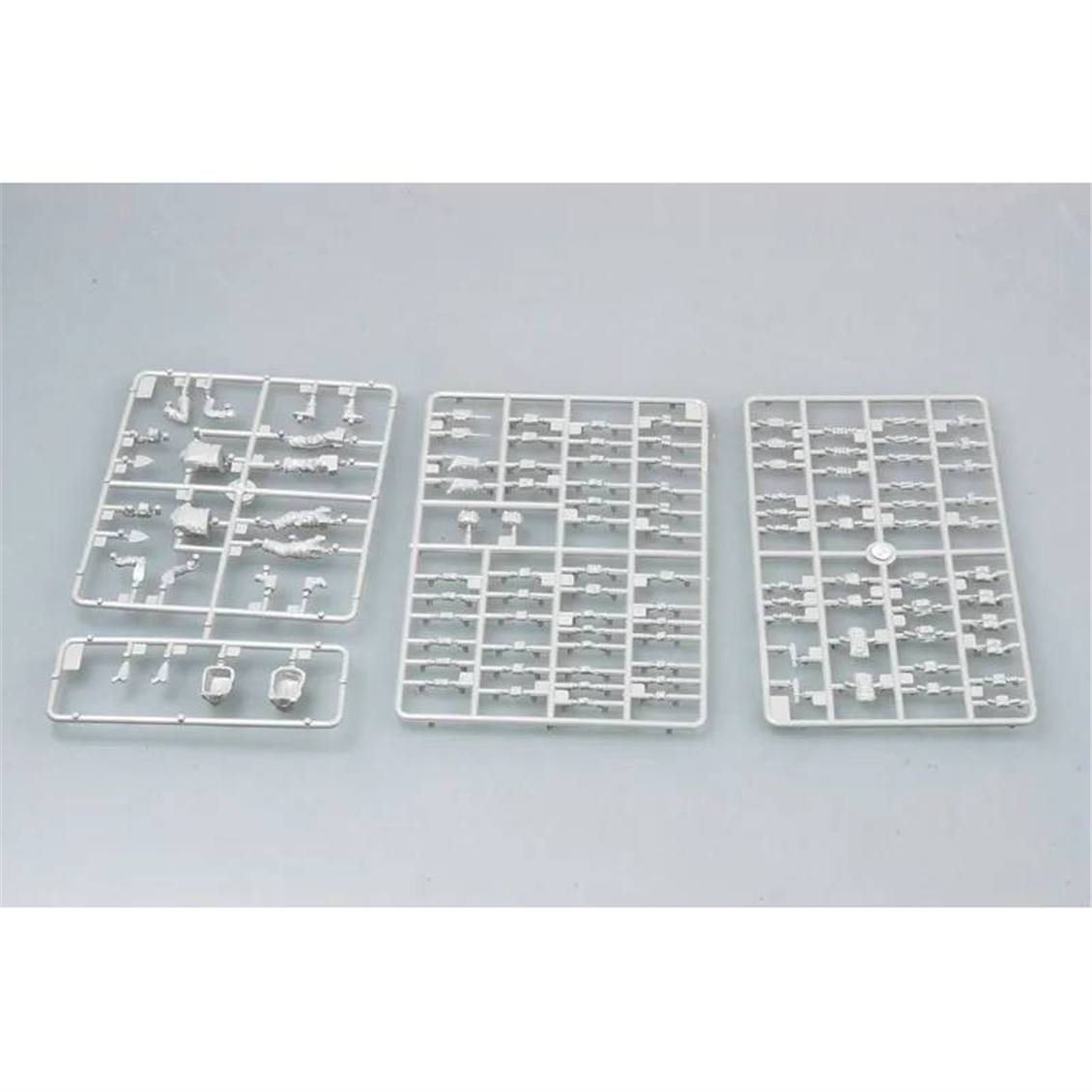 Trumpeter 00424 1/35 Ölçek, Modern ABD Ordusu Zırhlı Araç Mürettebatı ve Piyade Figürleri, Plastik Model Kiti