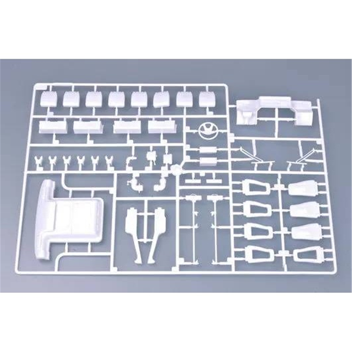 Trumpeter 02506 1/25 Ölçek, American LaFrance Eagle, İtfaiye Aracı Plastik Model Kiti